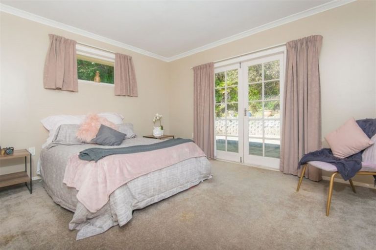 Photo of property in 79 Stokes Valley Road, Stokes Valley, Lower Hutt, 5019