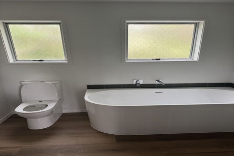 Photo of property in 16 Terra Nova Street, Glen Eden, Auckland, 0602