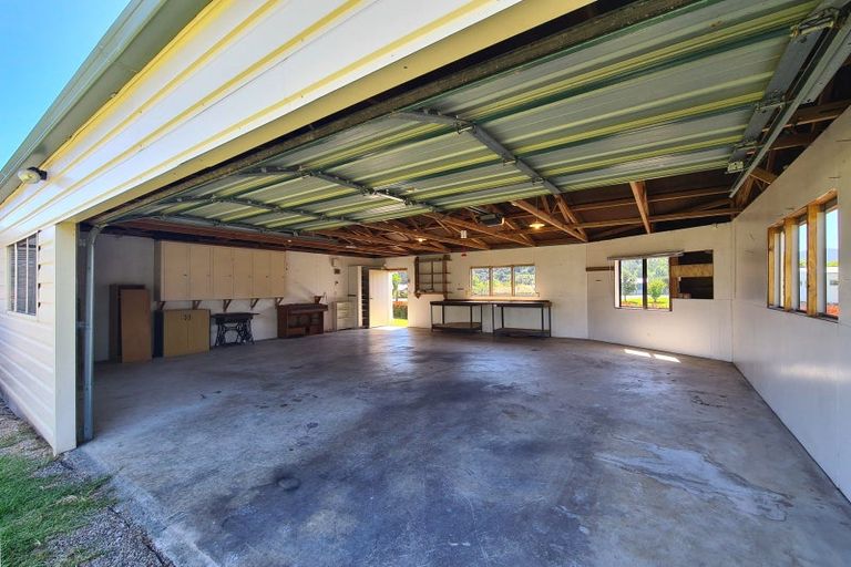 Photo of property in 70 Edward Street, Coromandel, 3506