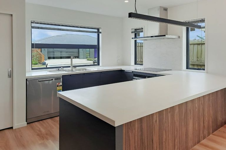 Photo of property in 12 Beckford Way, Rolleston, 7614