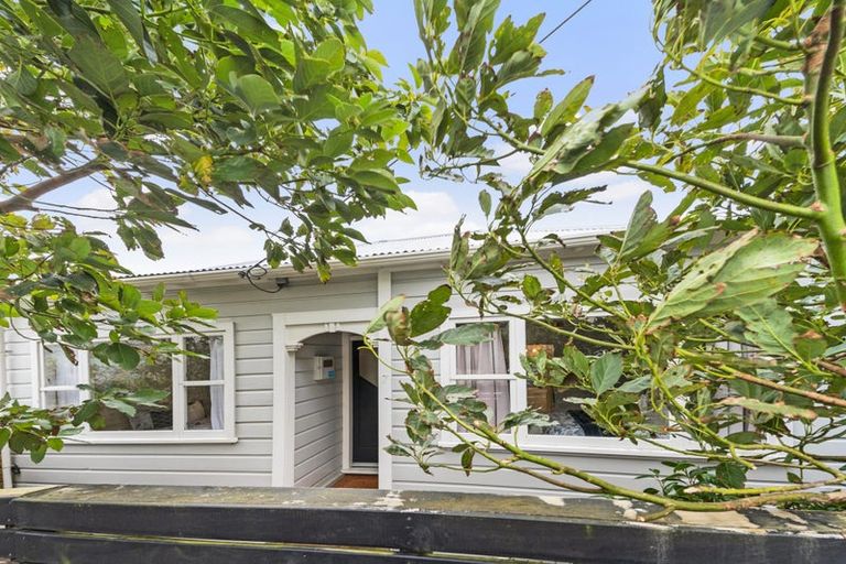 Photo of property in 7 Derby Street, Mount Victoria, Wellington, 6011