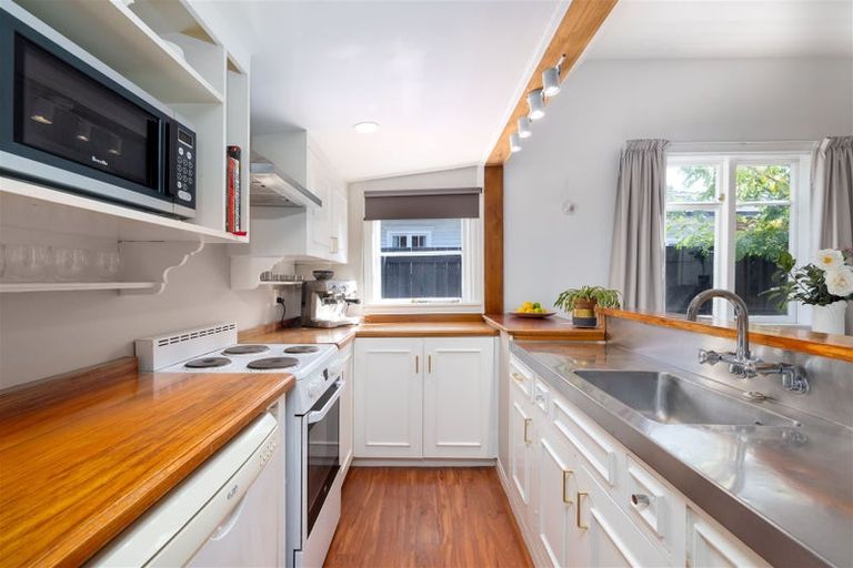 Photo of property in 2/401 Barrington Street, Spreydon, Christchurch, 8024