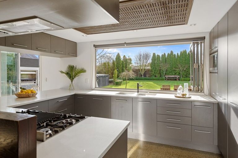 Photo of property in 243 Ilam Road, Ilam, Christchurch, 8041