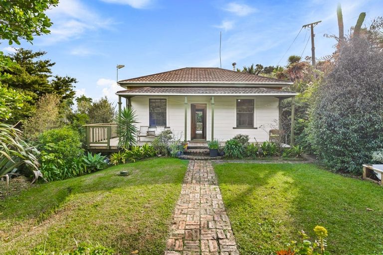 Photo of property in 41 Te Henga Road, Waitakere, Auckland, 0781