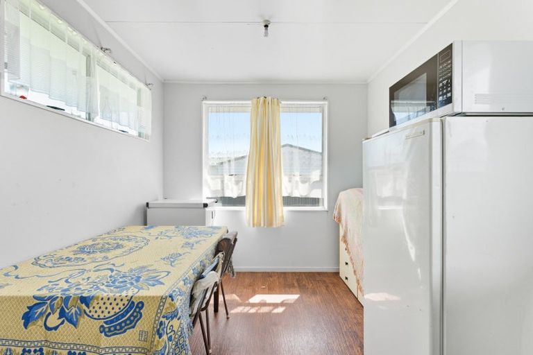 Photo of property in 49 Lee Street, Castlecliff, Whanganui, 4501