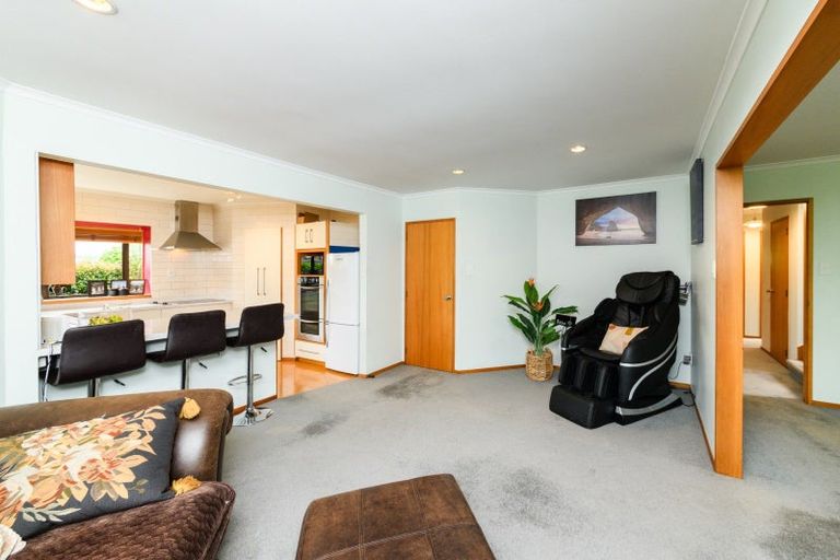 Photo of property in 35 Te Awe Awe Street, Hokowhitu, Palmerston North, 4410