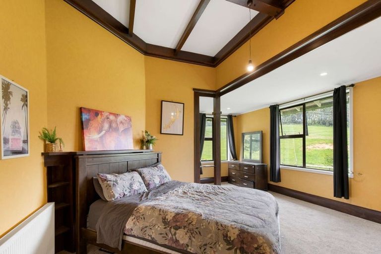 Photo of property in 6 King Edward Street, Eltham, 4322