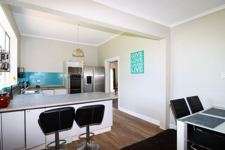 Photo of property in 21 Bridge Street, Eketahuna, 4900