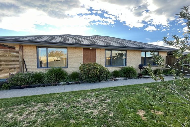 Photo of property in 17 Vickerys Road, Wigram, Christchurch, 8042