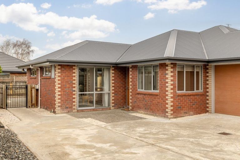 Photo of property in 262a Greers Road, Bryndwr, Christchurch, 8053