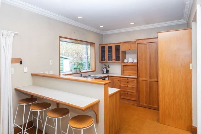 Photo of property in 14 Winters Road, Redwood, Christchurch, 8051