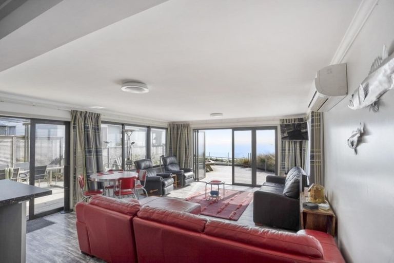 Photo of property in 112 Rocks Highway, Riverton/aparima, Riverton, 9822