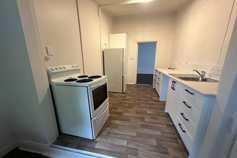 Photo of property in 12 Devon Street, Aro Valley, Wellington, 6021