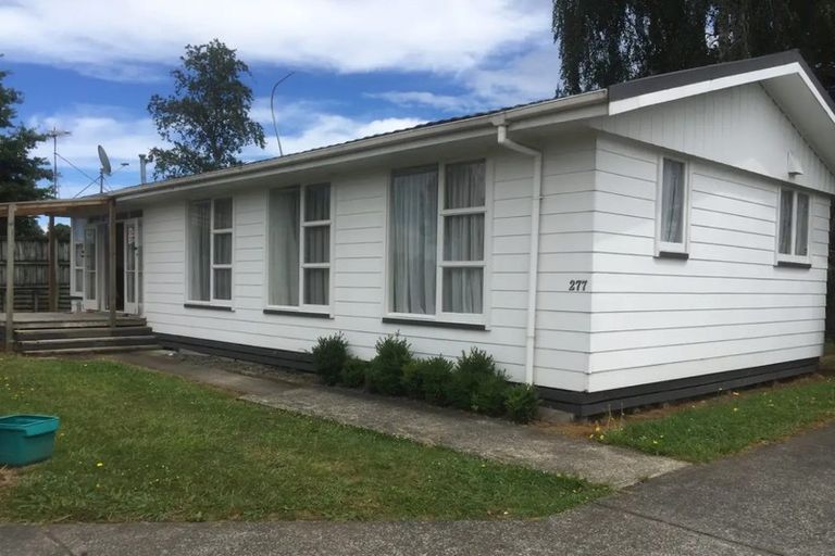 Photo of property in 277 Cambridge Road, Hillcrest, Hamilton, 3216