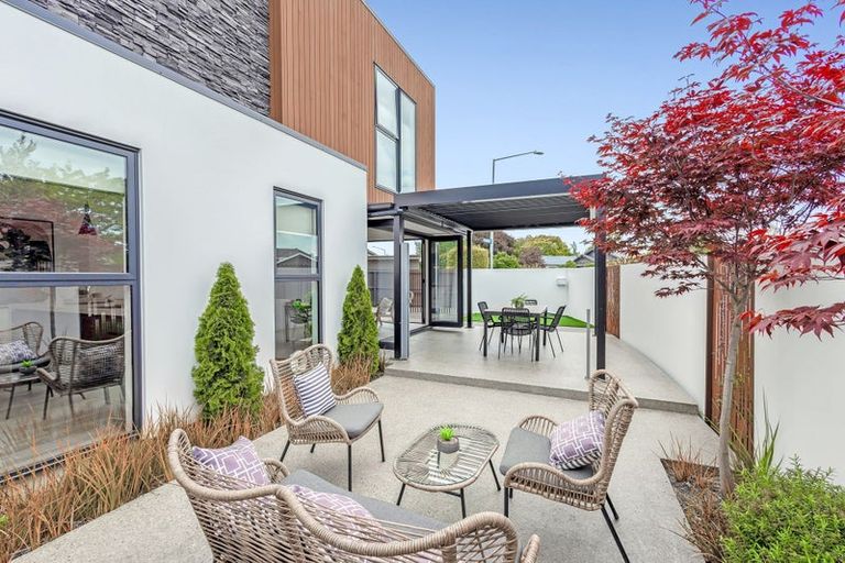 Photo of property in 111 Trafalgar Street, St Albans, Christchurch, 8014