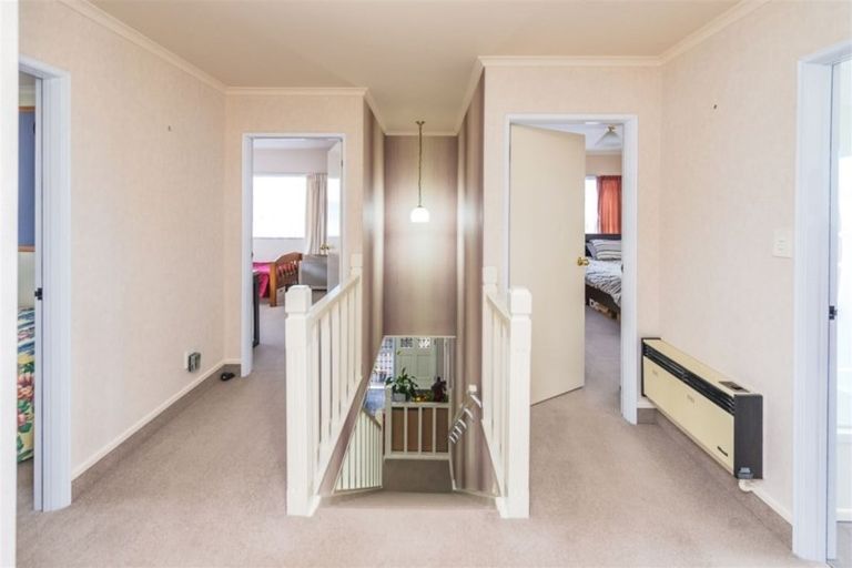 Photo of property in 6 Hampton Place, Springvale, Whanganui, 4501