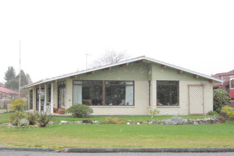 Photo of property in 144 Te Anau Terrace, Te Anau, 9600