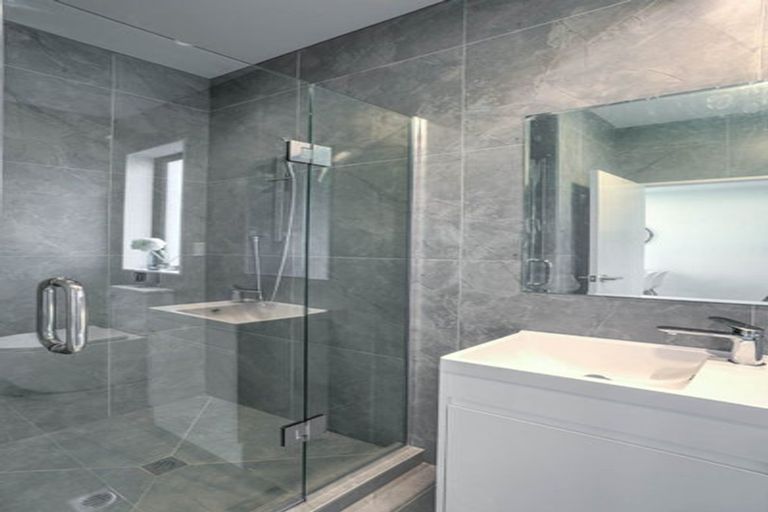 Photo of property in 40d Innismara Avenue, Wattle Downs, Auckland, 2103