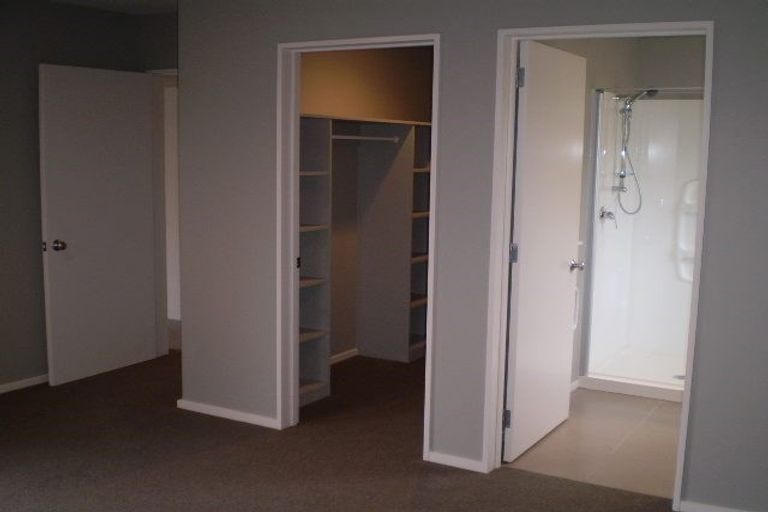 Photo of property in 27 Mokihi Gardens, Hillmorton, Christchurch, 8024