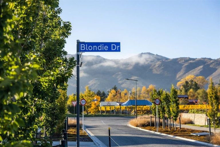 Photo of property in 8 Booth Drive, Cromwell, 9310