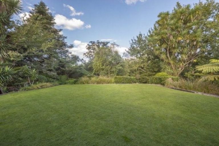 Photo of property in 13 Parkdale Place, Glenview, Hamilton, 3206