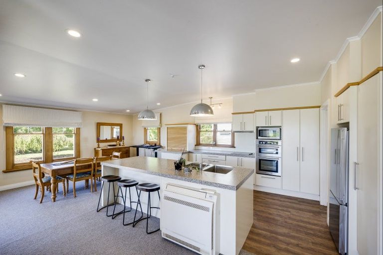 Photo of property in 241 Drumpeel Road, Otane, 4276