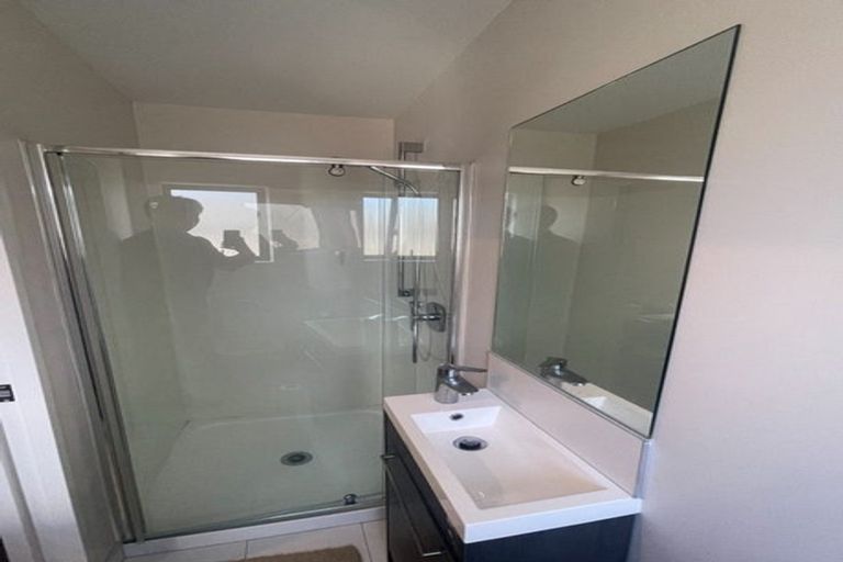 Photo of property in 72 Accolage Boulevard, Kumeu, 0810