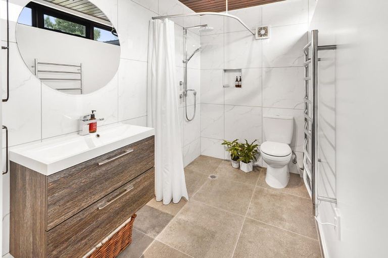 Photo of property in 21 Samuel Place, Queenwood, Hamilton, 3210