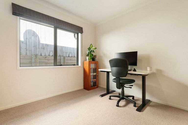 Photo of property in 190 Ballintoy Park Drive, Welcome Bay, Tauranga, 3175