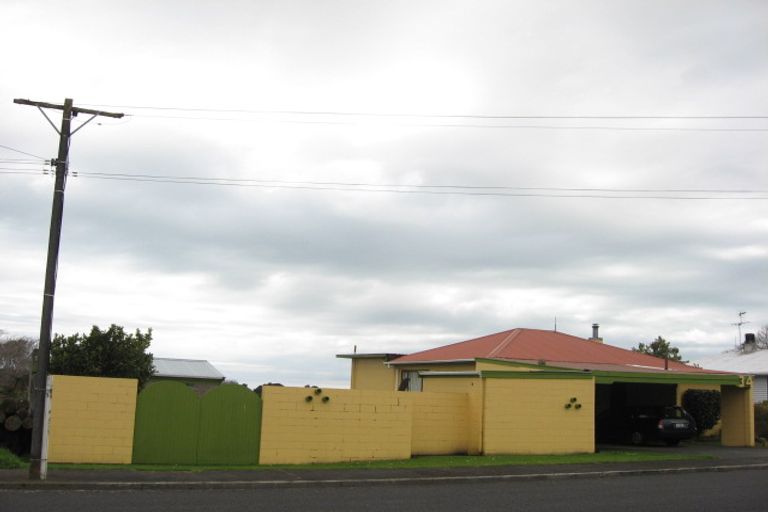 Photo of property in 34 Davies Road, Hurdon, New Plymouth, 4310