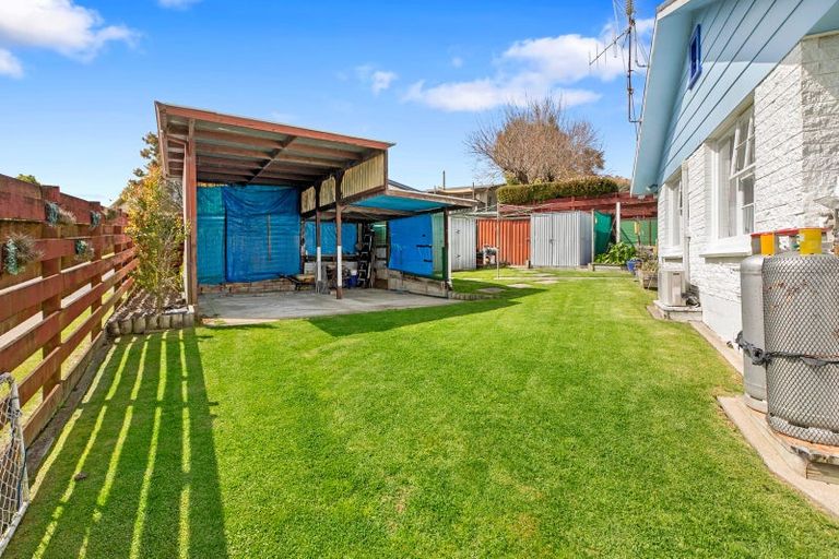 Photo of property in 31 Cumberland Crescent, Welcome Bay, Tauranga, 3112
