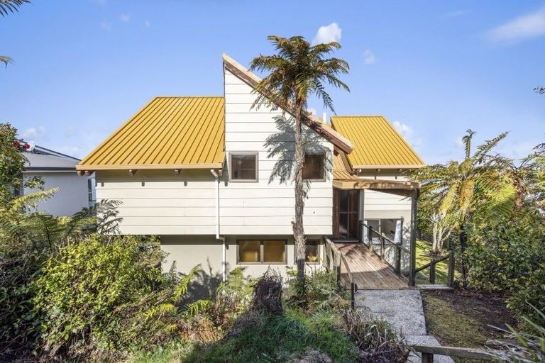 Photo of property in 67 Wakeman Road, Acacia Bay, Taupo, 3330