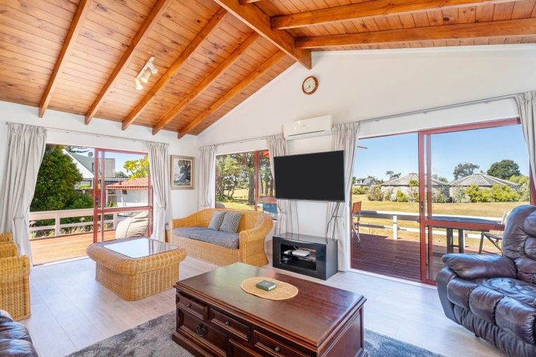 Photo of property in 10 Parsons Dell, Pauanui, Hikuai, 3579