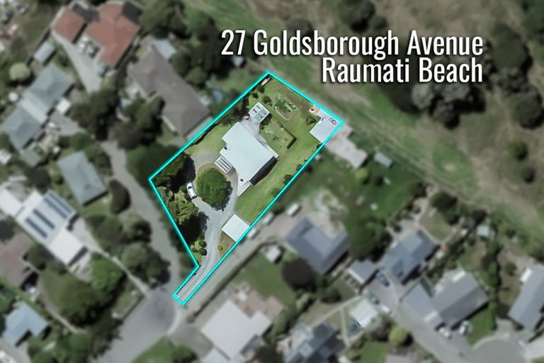 Photo of property in 27 Goldsborough Avenue, Raumati Beach, Paraparaumu, 5032