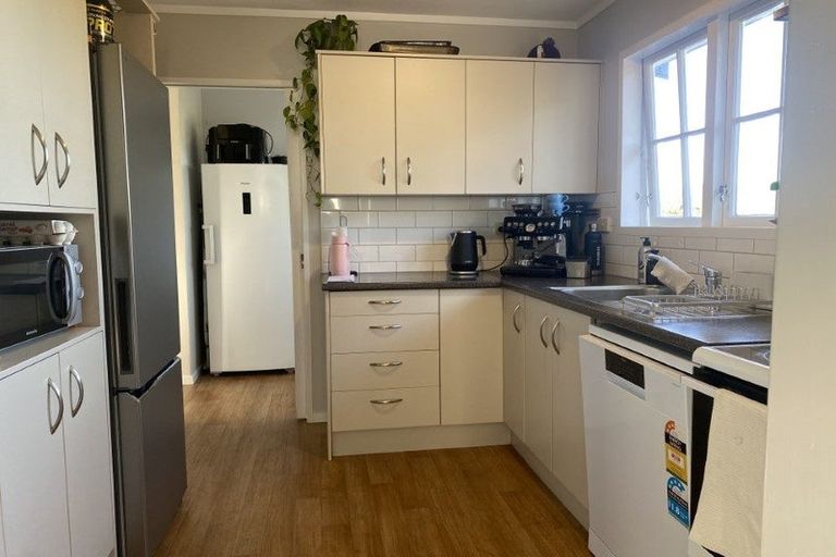 Photo of property in 9 Renoir Avenue, Belmont, Lower Hutt, 5010