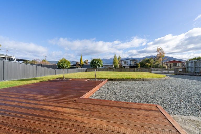 Photo of property in 104 Quintin Drive, Te Anau, 9600
