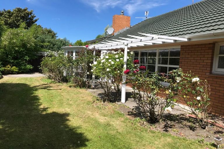 Photo of property in 60 Parkstone Avenue, Ilam, Christchurch, 8041