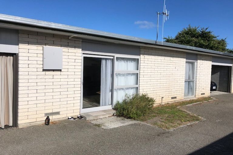 Photo of property in 505 Featherston Street, Roslyn, Palmerston North, 4414