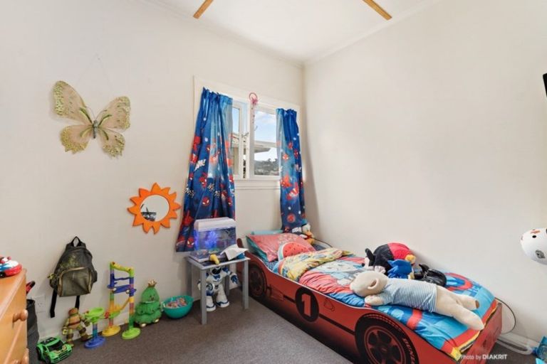 Photo of property in 7 Murray Street, Island Bay, Wellington, 6023
