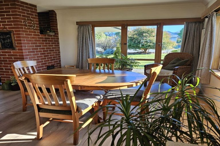 Photo of property in 7 Point Bush Road, Waimate, 7924