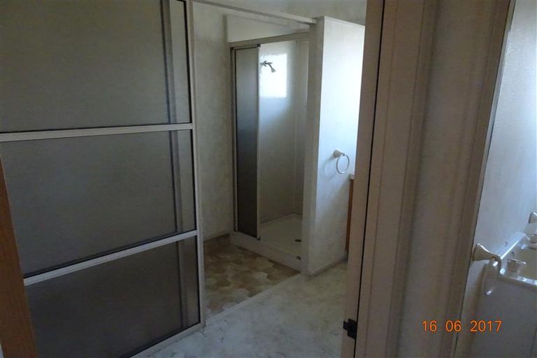 Photo of property in 4b Begonia Way, Greerton, Tauranga, 3112