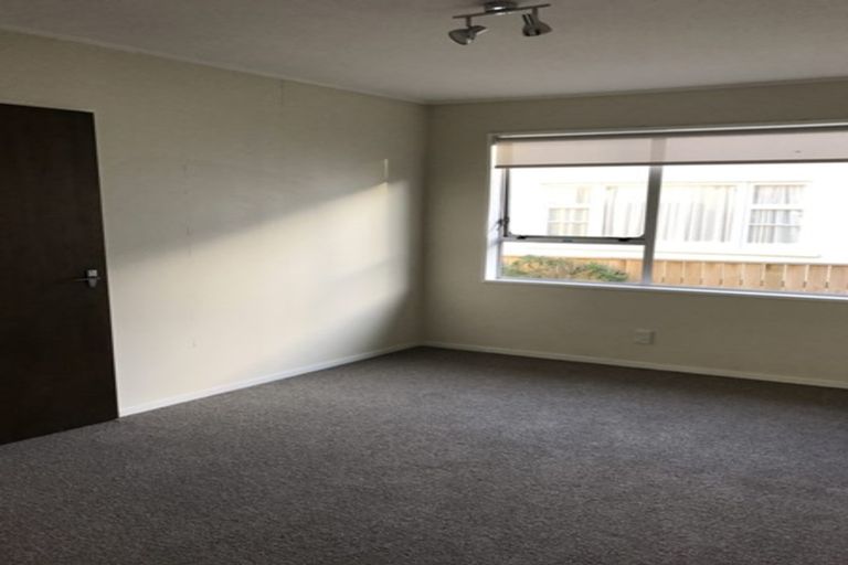 Photo of property in 15a Streatlam Crescent, Strathmore Park, Wellington, 6022