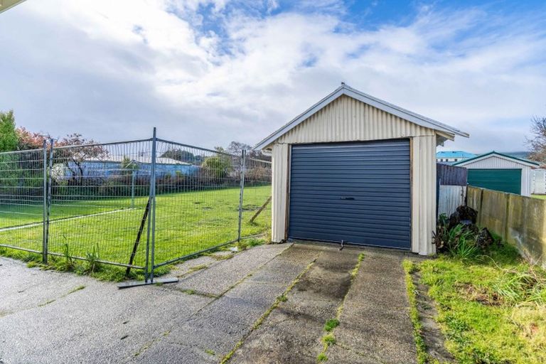 Photo of property in 40 Oakland Street, Mataura, 9712