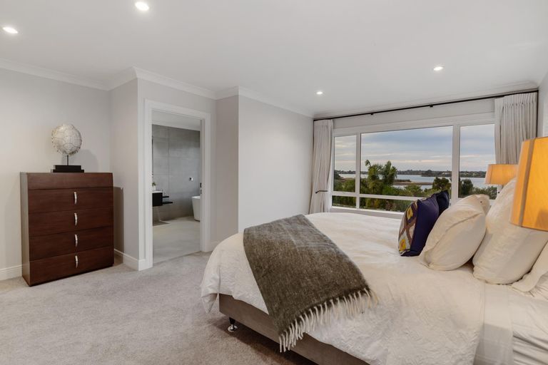 Photo of property in 13 Milano Boulevard, Karaka, Papakura, 2113