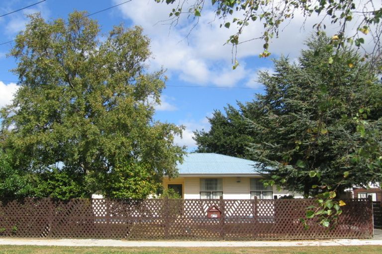 Photo of property in 15 Tararua Street, Trentham, Upper Hutt, 5018