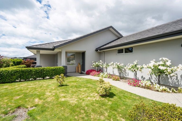 Photo of property in 11 Les Wakefield Road, Mapua, 7005