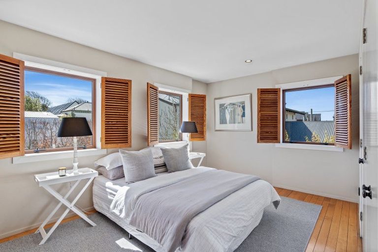 Photo of property in 15 Rhodes Street, Merivale, Christchurch, 8014