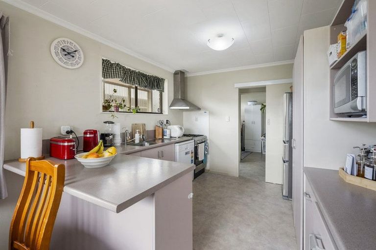 Photo of property in 74 Mangati Road, Bell Block, New Plymouth, 4312
