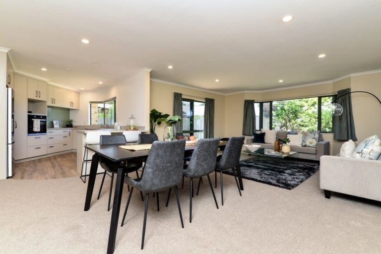 Photo of property in 66 Cairns Crescent, Rototuna, Hamilton, 3210