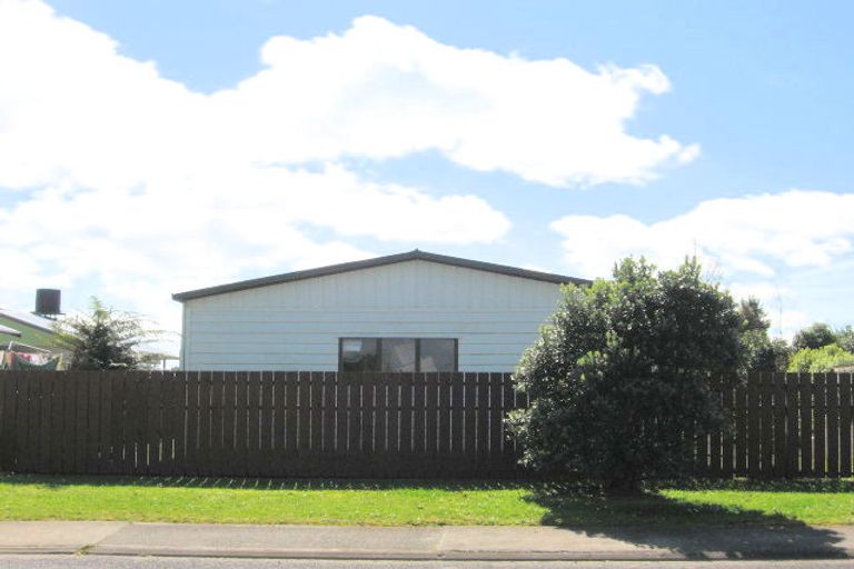 Photo of property in 17 Sarah Avenue, Whitianga, 3510